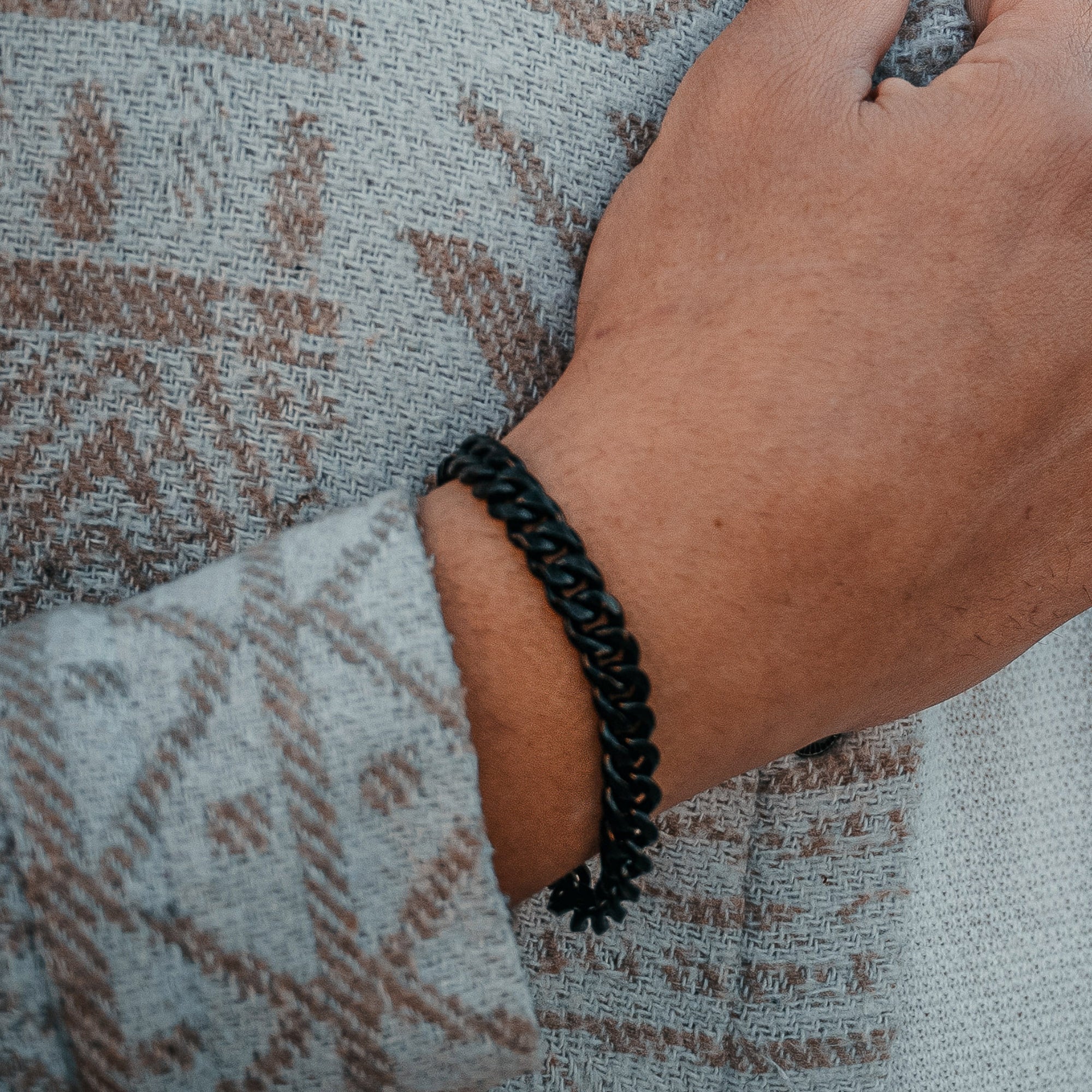 Black Cuban Bracelet (8MM) - Image 3