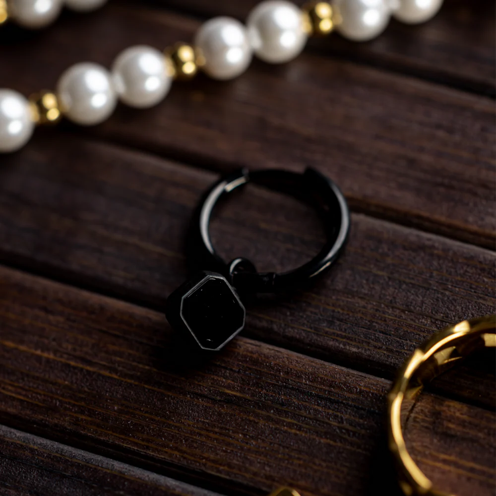 Onyx Dangle (Black) - Image 3