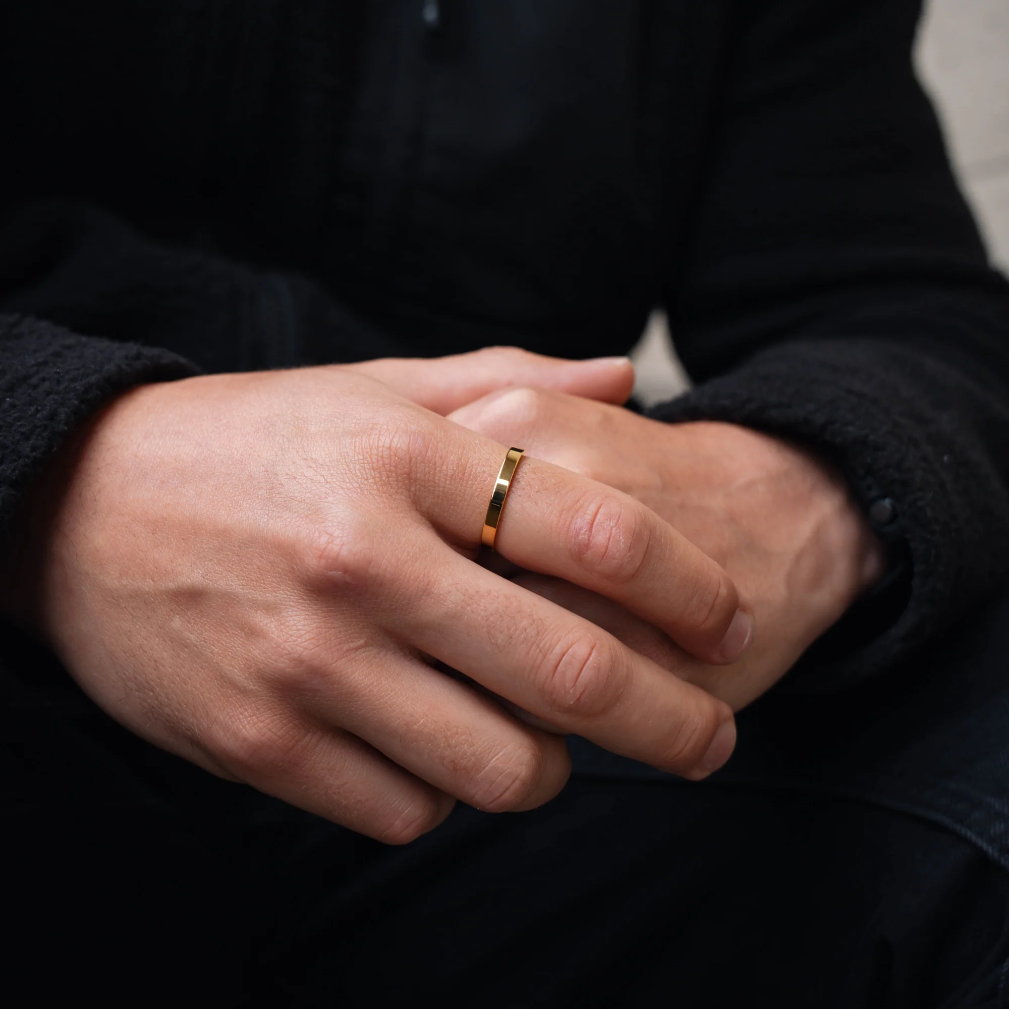 Minimal Band Ring - Gold - Image 3