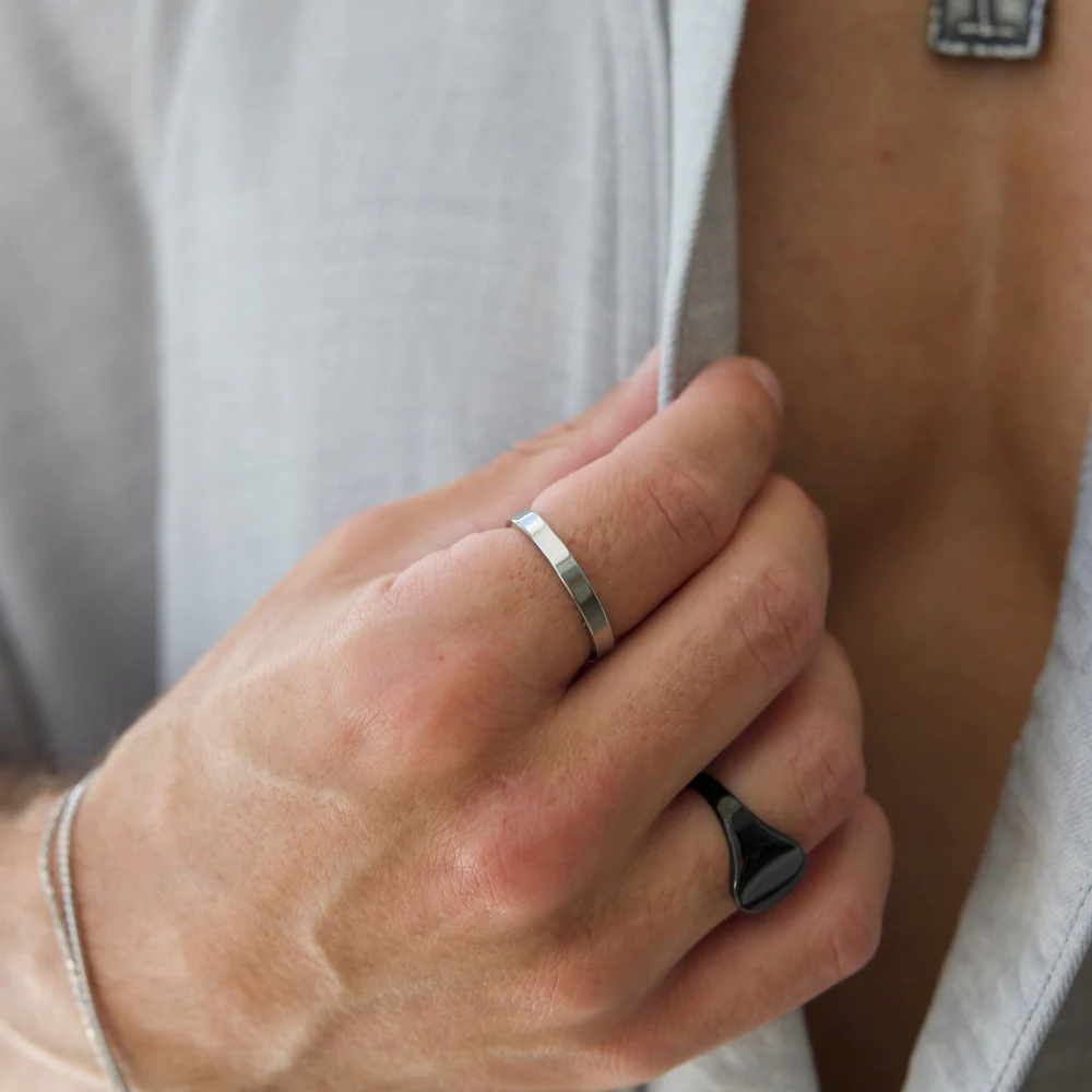 Minimal Band Ring - Silver - Image 6