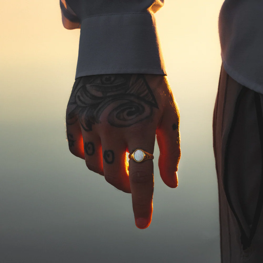 Pearl Signet Ring - Silver - Image 7