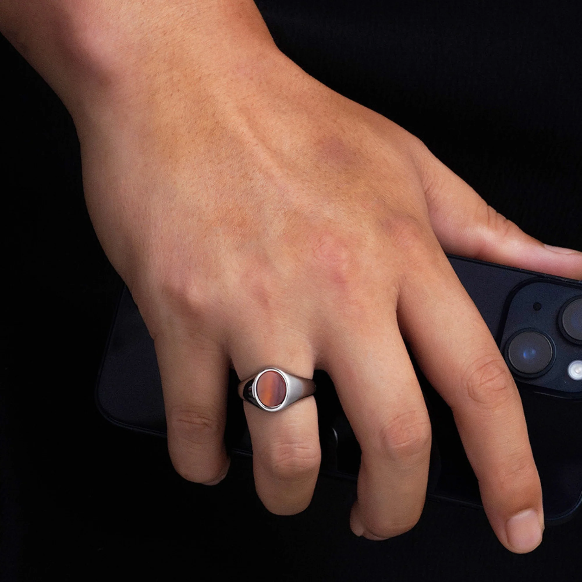 Red Tigers Eye Oval Ring - Gold - Image 7