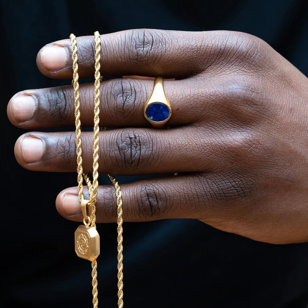 Blue Lapis Lazuli Signet Ring - Gold - Image 7