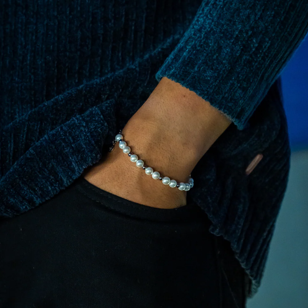 Silver Pearl Bracelet - Image 3