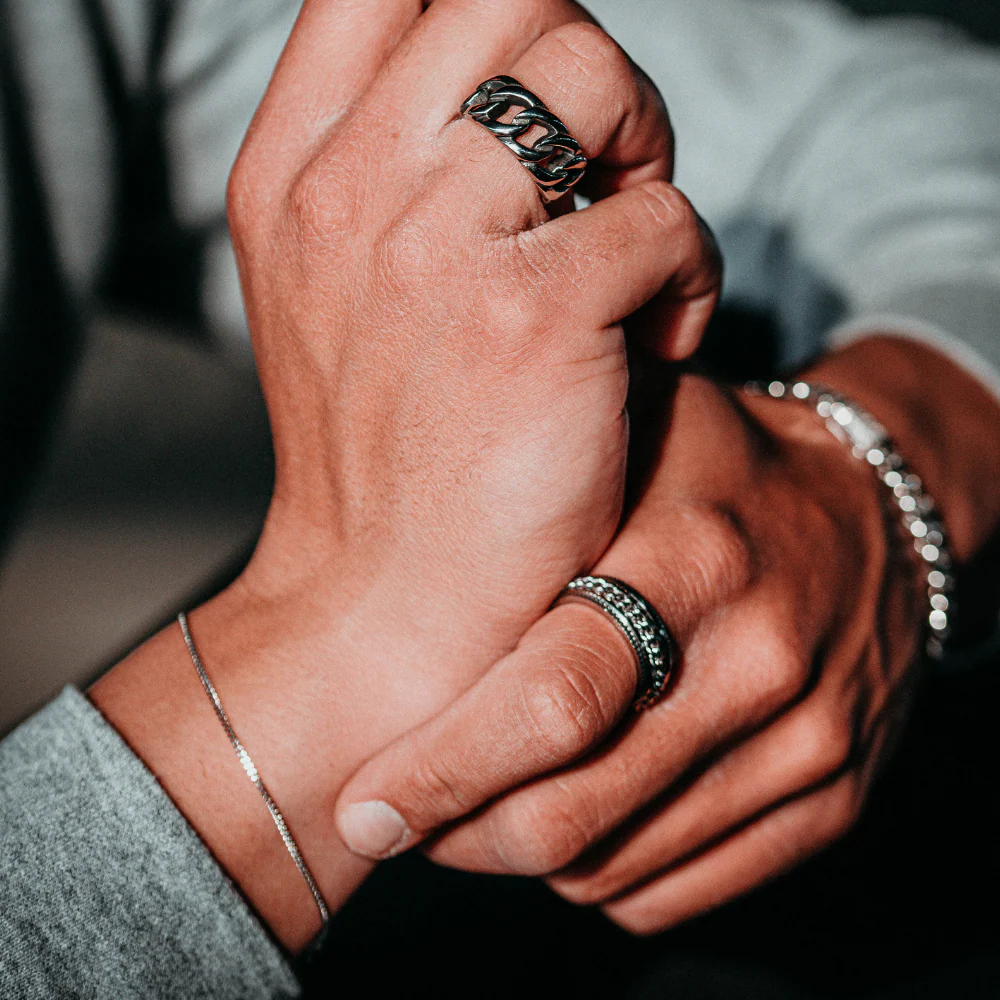 Silver Thin Cuban Bracelet (1.5MM) - Image 4